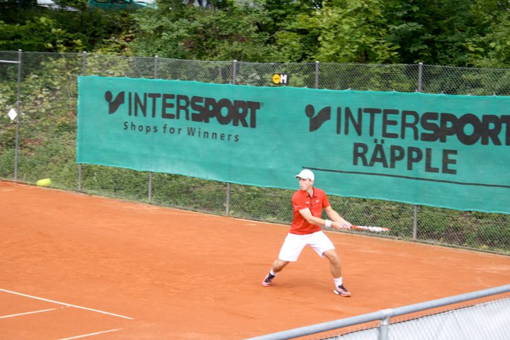 Heimspiel auf Court M im Tennisclub Tübingen 2011